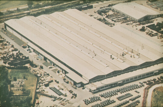 Luftaufnahme des Eicher Werks 1973
