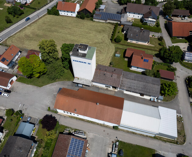Luftbild des Firmengeländes der Eicher Vertriebs GmbH